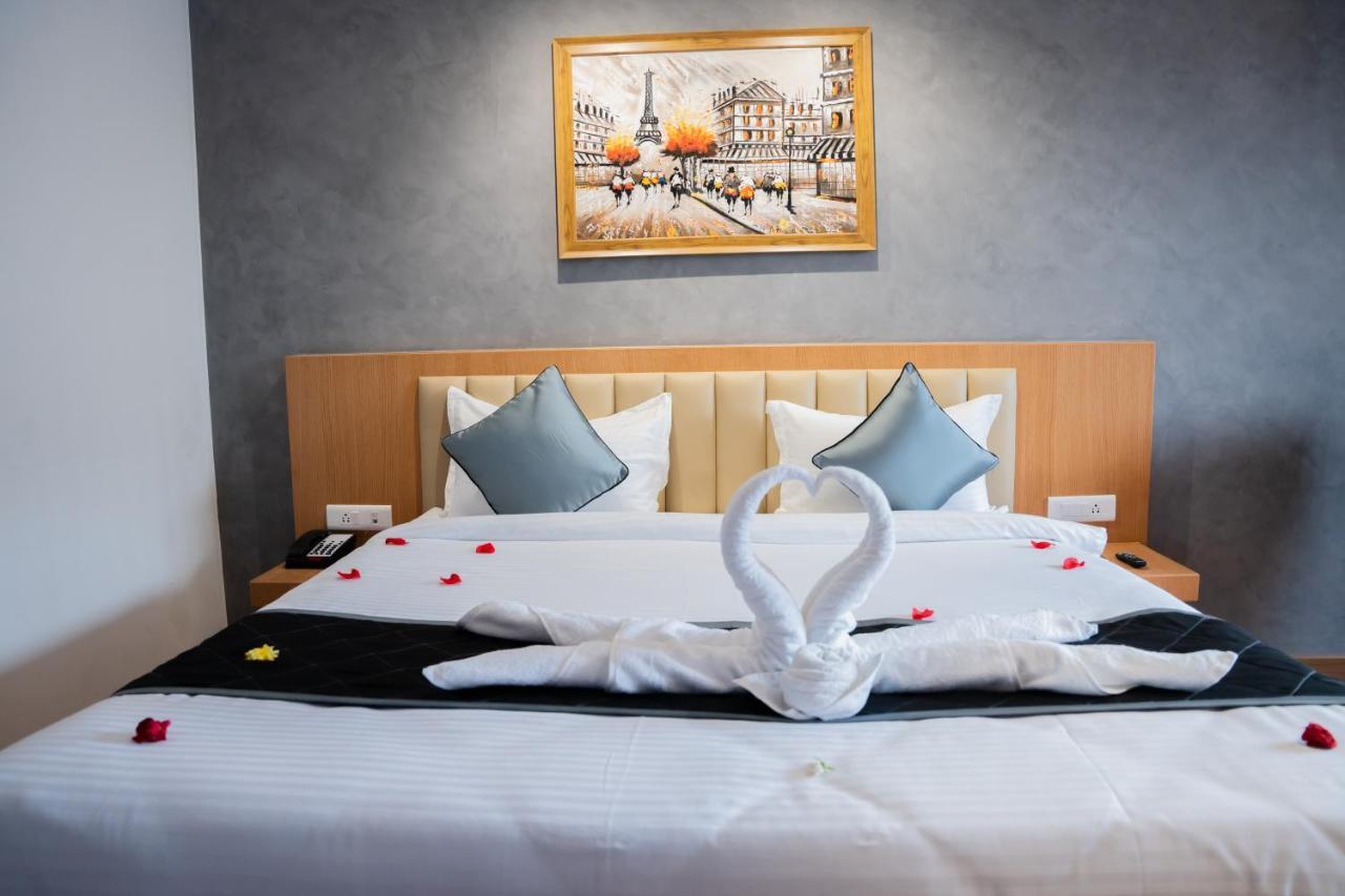 Hotel Tulips Grand Χιντεραμπάντ Εξωτερικό φωτογραφία