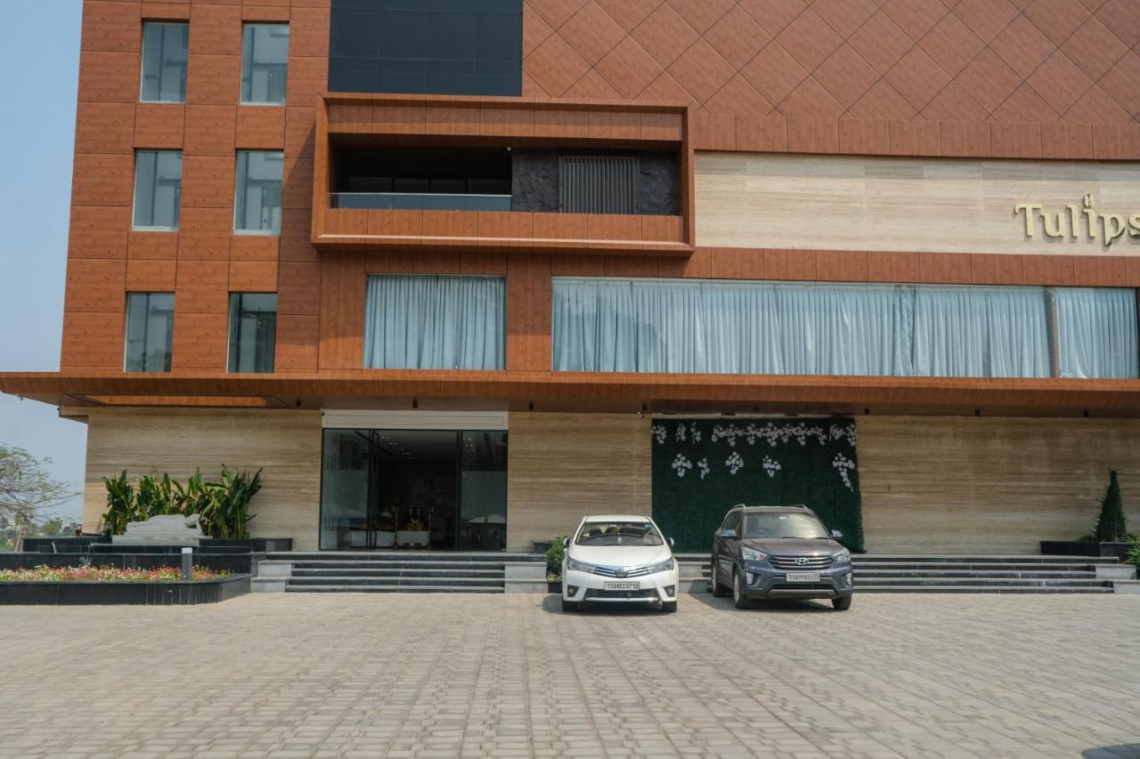 Hotel Tulips Grand Χιντεραμπάντ Εξωτερικό φωτογραφία